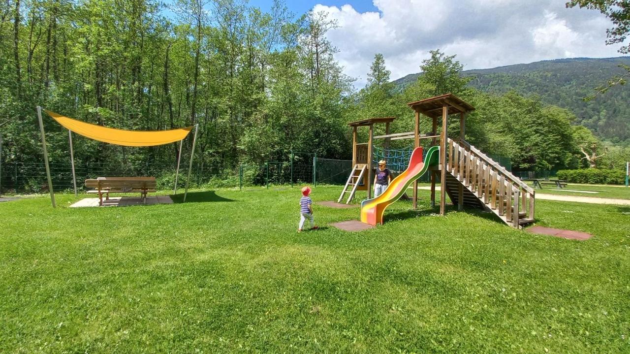 Kaspar Haus Kmb Seeblick Appartement Am Ossiacher See Mit Direktem Seezugang, Hallenbad Bodensdorf Extérieur photo